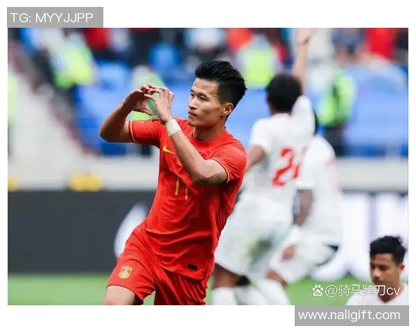 2015年年轻足球明星崭露头角引领新时代足球潮流与梦想