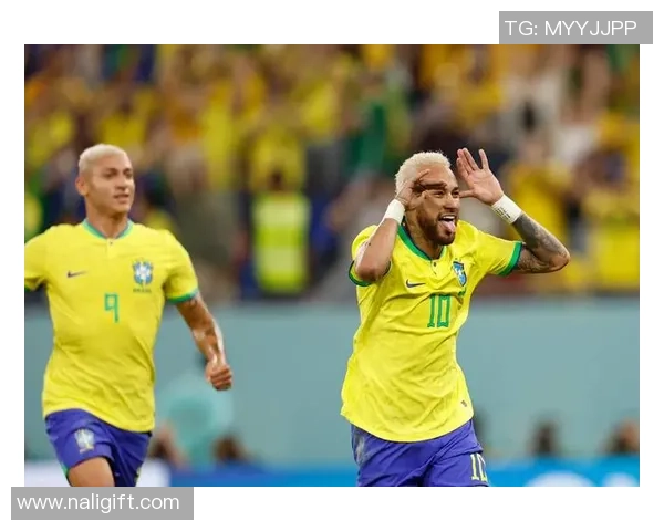 足球明星的踢球配饰揭秘助你提升球场魅力与表现